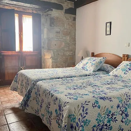 ベッド・アンド・ブレックファスト Penasalve 3*