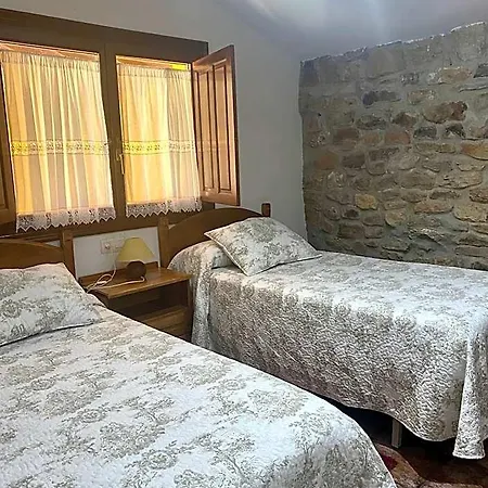 فندق مبيت وإفطار Penasalve Villamonico