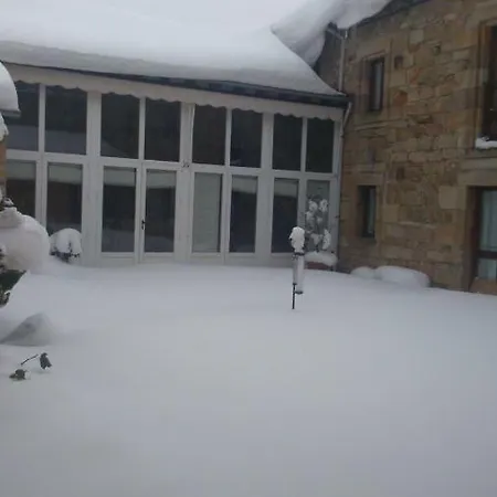 ベッド・アンド・ブレックファスト Penasalve Villamoñico