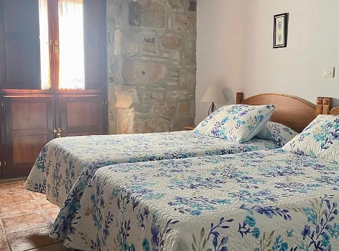 فندق مبيت وإفطار Penasalve 3*